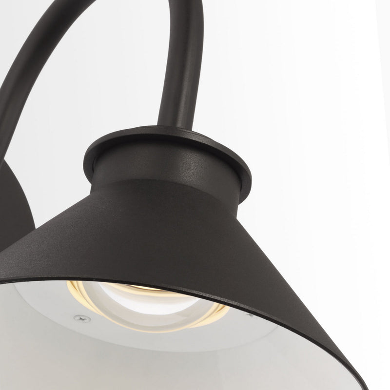 LED Wall Lantern<br /><span style="color:#4AB0CE;">Entrega: 4-10 dias en USA</span><br /><span style="color:#4AB0CE;font-size:60%;">PREGUNTE POR ENTREGA EN PANAMA</span><br />Collection: Modern Barn Light<br />Finish: Textured Black