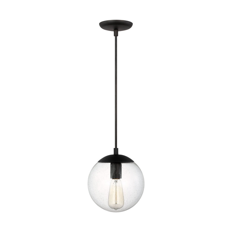 One Light Pendant<br /><span style="color:#4AB0CE;">Entrega: 4-10 dias en USA</span><br /><span style="color:#4AB0CE;font-size:60%;">PREGUNTE POR ENTREGA EN PANAMA</span><br />Collection: Leo - Hanging Globe<br />Finish: Midnight Black