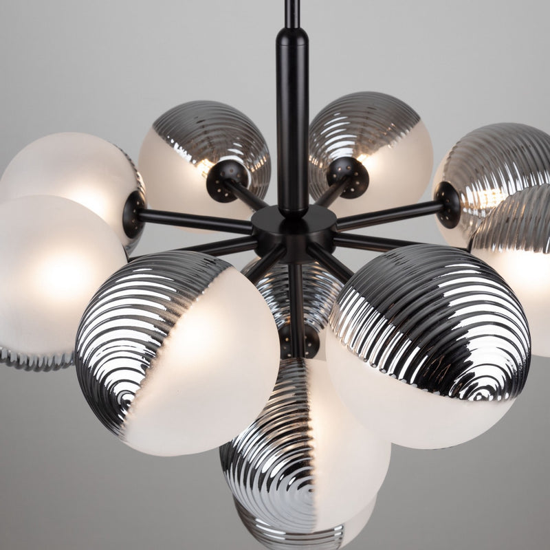 13 Light Chandelier<br /><span style="color:#4AB0CE;">Entrega: 4-10 dias en USA</span><br /><span style="color:#4AB0CE;font-size:60%;">PREGUNTE POR ENTREGA EN PANAMA</span><br />Collection: Bolla<br />Finish: Black