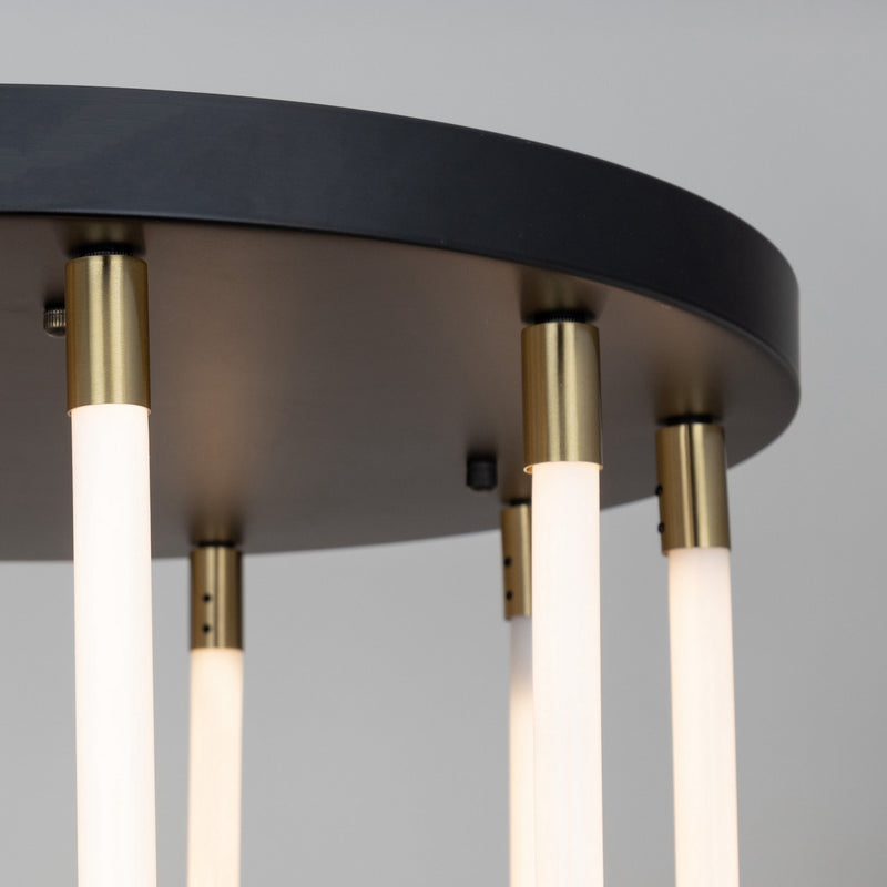 LED Chandelier<br /><span style="color:#4AB0CE;">Entrega: 4-10 dias en USA</span><br /><span style="color:#4AB0CE;font-size:60%;">PREGUNTE POR ENTREGA EN PANAMA</span><br />Collection: Cascata<br />Finish: Black and Brushed Brass