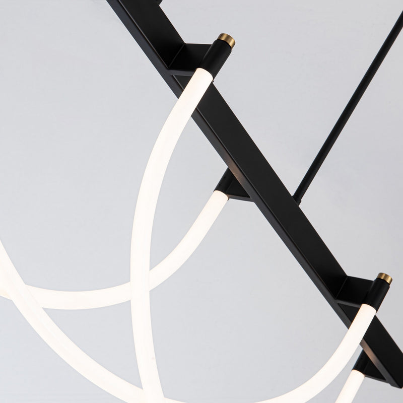 LED Island Pendant<br /><span style="color:#4AB0CE;">Entrega: 4-10 dias en USA</span><br /><span style="color:#4AB0CE;font-size:60%;">PREGUNTE POR ENTREGA EN PANAMA</span><br />Collection: Cascata<br />Finish: Black and Brushed Brass