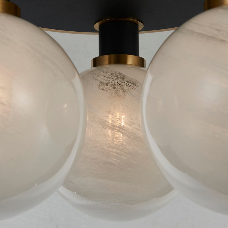 Three Light Pendant<br /><span style="color:#4AB0CE;">Entrega: 4-10 dias en USA</span><br /><span style="color:#4AB0CE;font-size:60%;">PREGUNTE POR ENTREGA EN PANAMA</span><br />Collection: Gem<br />Finish: Black and Brushed Brass
