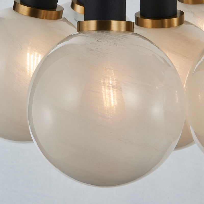 Seven Light Pendant<br /><span style="color:#4AB0CE;">Entrega: 4-10 dias en USA</span><br /><span style="color:#4AB0CE;font-size:60%;">PREGUNTE POR ENTREGA EN PANAMA</span><br />Collection: Gem<br />Finish: Black and Brushed Brass