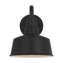 One Light Wall Lantern<br /><span style="color:#4AB0CE;">Entrega: 4-10 dias en USA</span><br /><span style="color:#4AB0CE;font-size:60%;">PREGUNTE POR ENTREGA EN PANAMA</span><br />Collection: Barn Light<br />Finish: Textured Black