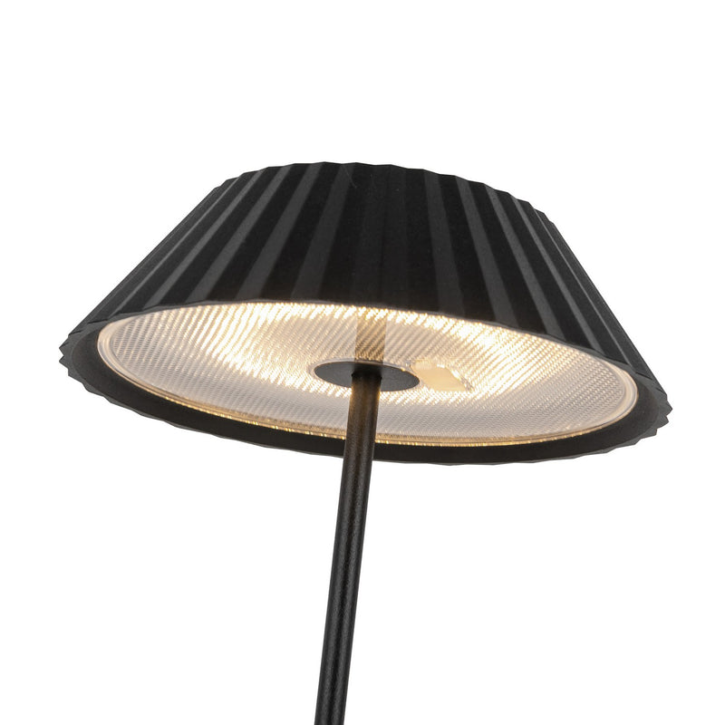 LED Table Lamp<br /><span style="color:#4AB0CE;">Entrega: 4-10 dias en USA</span><br /><span style="color:#4AB0CE;font-size:60%;">PREGUNTE POR ENTREGA EN PANAMA</span><br />Collection: Pela<br />Finish: Black