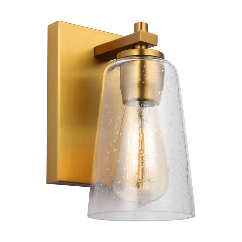 One Light Wall Sconce<br /><span style="color:#4AB0CE;">Entrega: 4-10 dias en USA</span><br /><span style="color:#4AB0CE;font-size:60%;">PREGUNTE POR ENTREGA EN PANAMA</span><br />Collection: Mercer<br />Finish: Burnished Brass