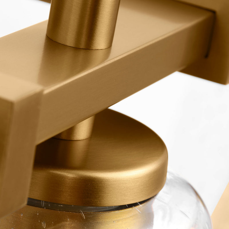 Three Light Vanity<br /><span style="color:#4AB0CE;">Entrega: 4-10 dias en USA</span><br /><span style="color:#4AB0CE;font-size:60%;">PREGUNTE POR ENTREGA EN PANAMA</span><br />Collection: Mercer<br />Finish: Burnished Brass