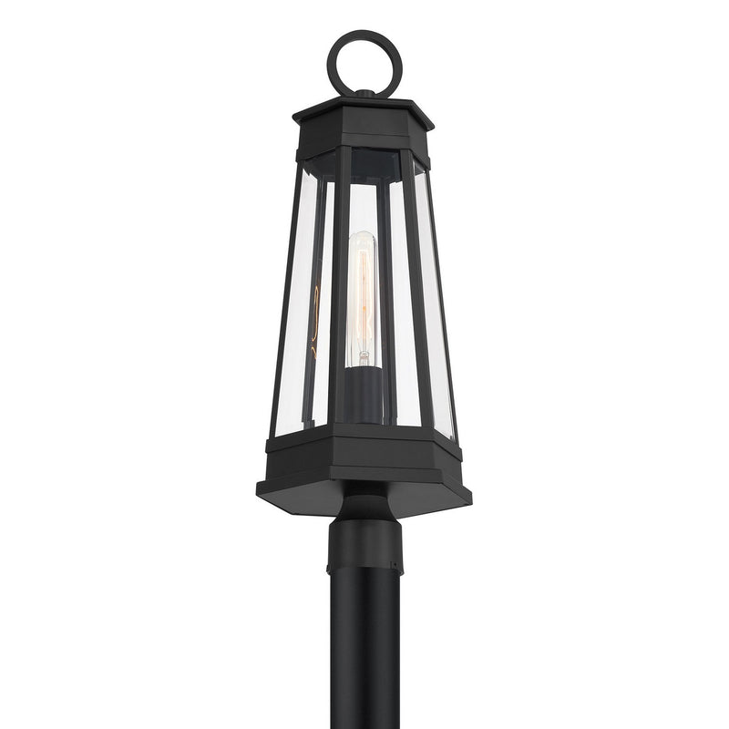 One Light Outdoor Post Lantern<br /><span style="color:#4AB0CE;">Entrega: 4-10 dias en USA</span><br /><span style="color:#4AB0CE;font-size:60%;">PREGUNTE POR ENTREGA EN PANAMA</span><br />Collection: Payne<br />Finish: Matte Black