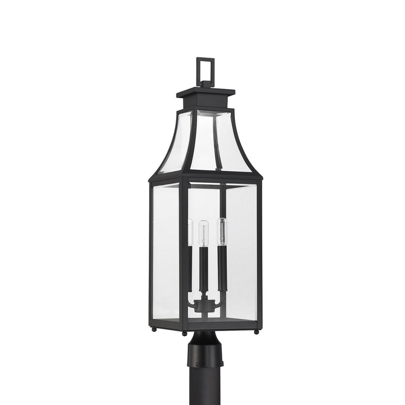 Three Light Outdoor Post Lantern<br /><span style="color:#4AB0CE;">Entrega: 4-10 dias en USA</span><br /><span style="color:#4AB0CE;font-size:60%;">PREGUNTE POR ENTREGA EN PANAMA</span><br />Collection: Emery<br />Finish: Matte Black