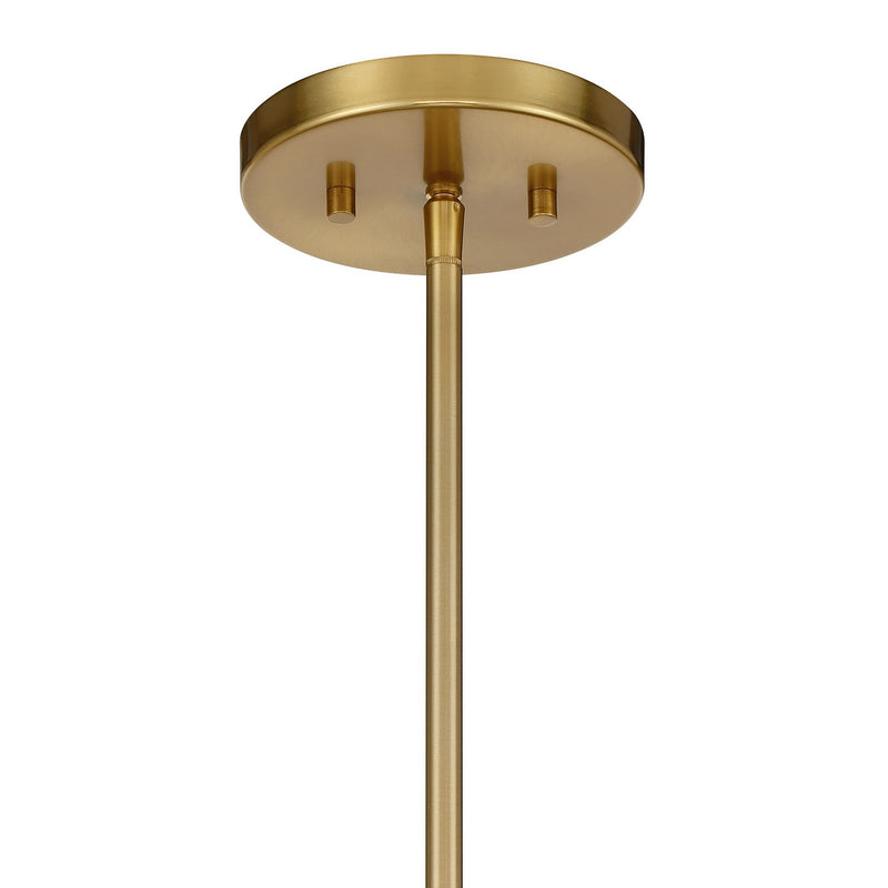 Four Light Convertible Semi-Flush /Pendant<br /><span style="color:#4AB0CE;">Entrega: 4-10 dias en USA</span><br /><span style="color:#4AB0CE;font-size:60%;">PREGUNTE POR ENTREGA EN PANAMA</span><br />Collection: Bailey<br />Finish: Warm Brass