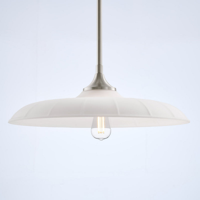 One Light Pendant<br /><span style="color:#4AB0CE;">Entrega: 4-10 dias en USA</span><br /><span style="color:#4AB0CE;font-size:60%;">PREGUNTE POR ENTREGA EN PANAMA</span><br />Collection: Hadley<br />Finish: Satin Nickel