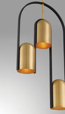 Three Light Pendant<br /><span style="color:#4AB0CE;">Entrega: 4-10 dias en USA</span><br /><span style="color:#4AB0CE;font-size:60%;">PREGUNTE POR ENTREGA EN PANAMA</span><br />Collection: Cane<br />Finish: Legacy Brass