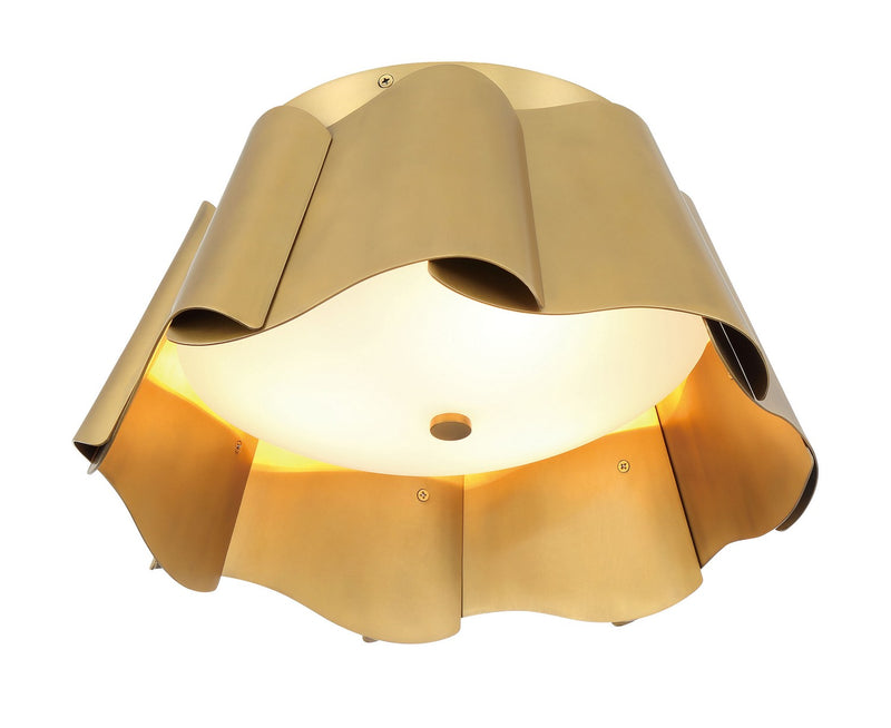 Three Light Flush Mount<br /><span style="color:#4AB0CE;">Entrega: 4-10 dias en USA</span><br /><span style="color:#4AB0CE;font-size:60%;">PREGUNTE POR ENTREGA EN PANAMA</span><br />Collection: Waveform<br />Finish: Legacy Brass