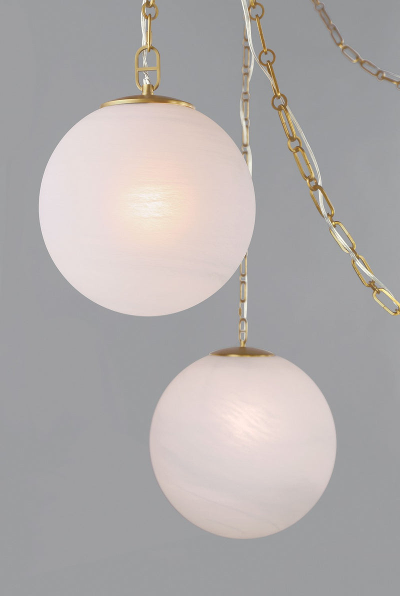 Three Light Pendant<br /><span style="color:#4AB0CE;">Entrega: 5-6 semanas en USA</span><br /><span style="color:#4AB0CE;font-size:60%;">PREGUNTE POR ENTREGA EN PANAMA</span><br />Collection: Marbelle<br />Finish: Legacy Brass