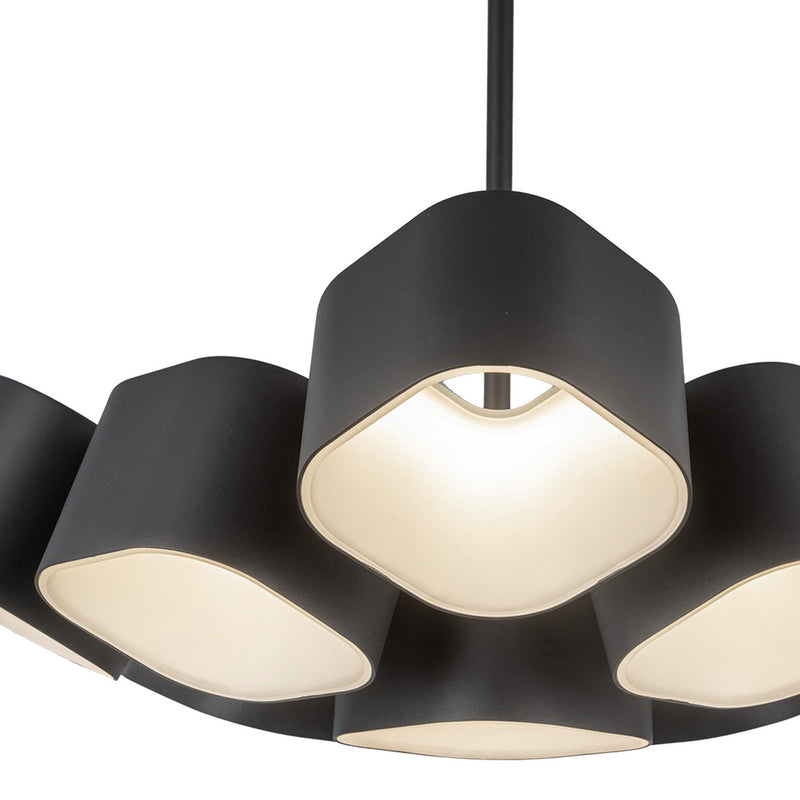 LED Chandelier<br /><span style="color:#4AB0CE;">Entrega: 4-10 dias en USA</span><br /><span style="color:#4AB0CE;font-size:60%;">PREGUNTE POR ENTREGA EN PANAMA</span><br />Collection: Arena<br />Finish: Black