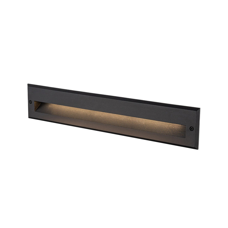 LED Outdoor Wall Mount<br /><span style="color:#4AB0CE;">Entrega: 4-10 dias en USA</span><br /><span style="color:#4AB0CE;font-size:60%;">PREGUNTE POR ENTREGA EN PANAMA</span><br />Collection: Newport<br />Finish: Black