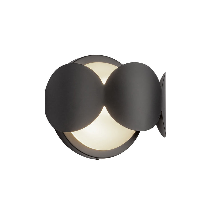 One Light Wall Sconce<br /><span style="color:#4AB0CE;">Entrega: 4-10 dias en USA</span><br /><span style="color:#4AB0CE;font-size:60%;">PREGUNTE POR ENTREGA EN PANAMA</span><br />Collection: Ciel<br />Finish: Black/Opal Glass