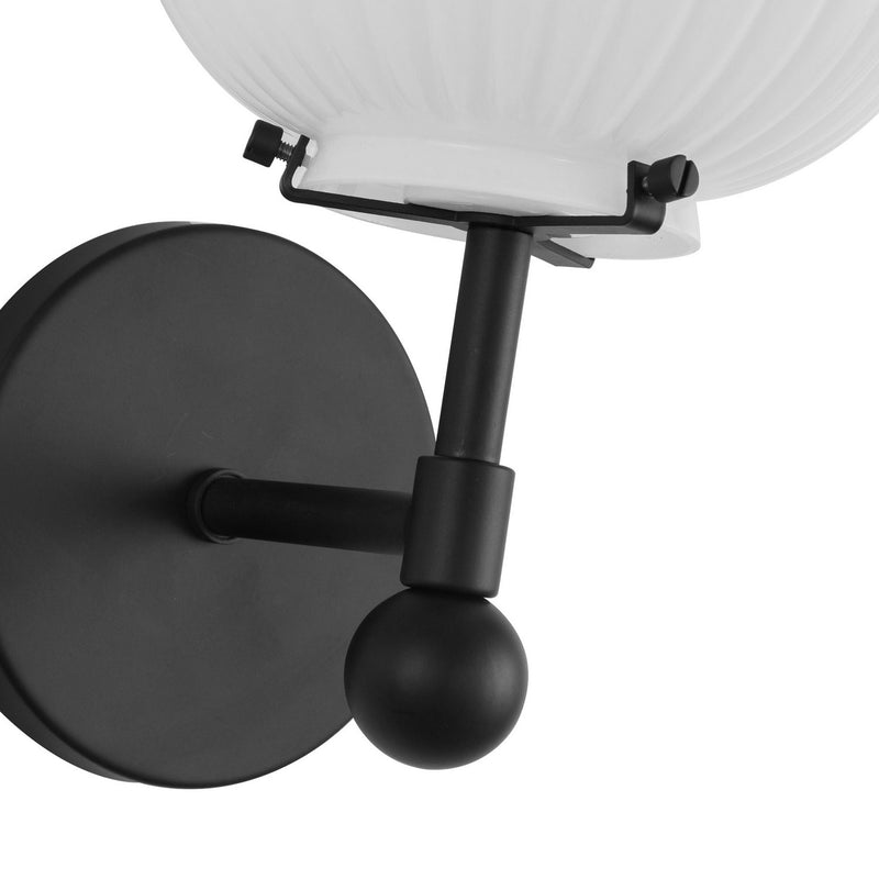 One Light Vanity<br /><span style="color:#4AB0CE;">Entrega: 4-10 dias en USA</span><br /><span style="color:#4AB0CE;font-size:60%;">PREGUNTE POR ENTREGA EN PANAMA</span><br />Collection: Cherise<br />Finish: Matte Black/Glossy Ribbed Opal Glass