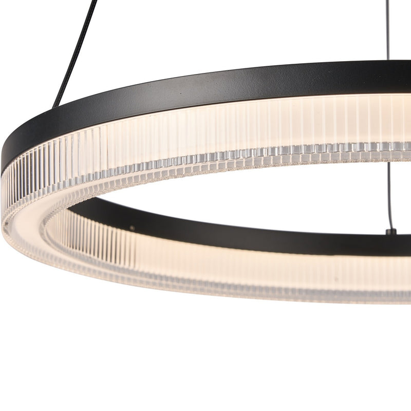 LED Pendant<br /><span style="color:#4AB0CE;">Entrega: 4-10 dias en USA</span><br /><span style="color:#4AB0CE;font-size:60%;">PREGUNTE POR ENTREGA EN PANAMA</span><br />Collection: Ari<br />Finish: Black