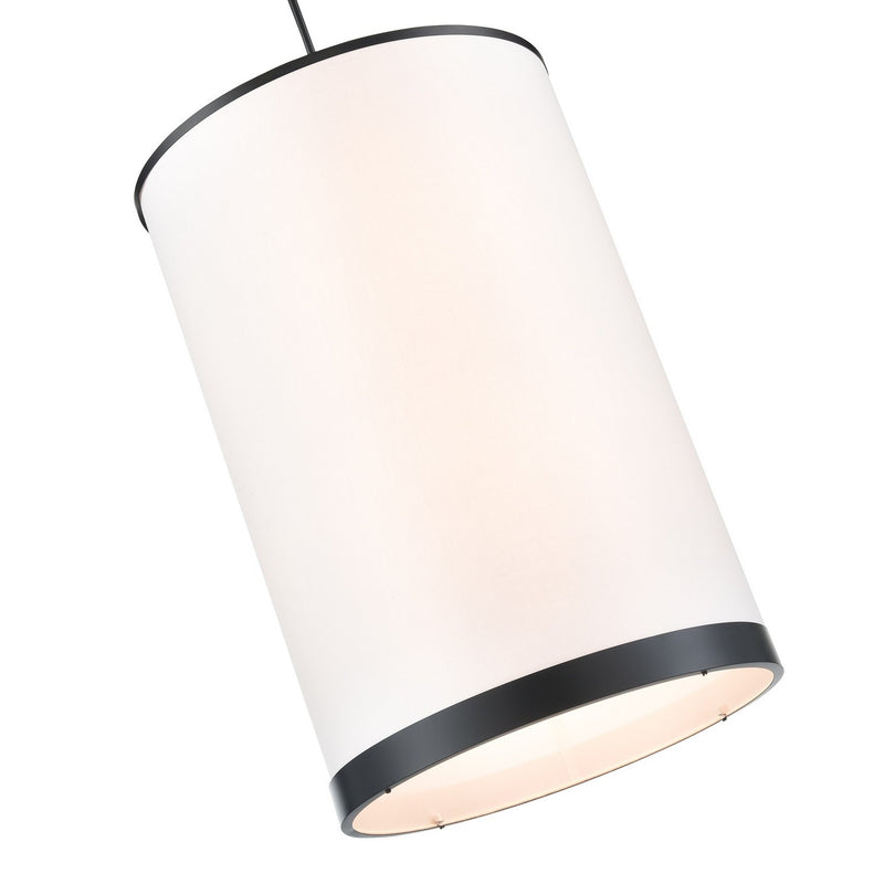 Eight Light Chandelier<br /><span style="color:#4AB0CE;">Entrega: 4-10 dias en USA</span><br /><span style="color:#4AB0CE;font-size:60%;">PREGUNTE POR ENTREGA EN PANAMA</span><br />Collection: High Street<br />Finish: Black