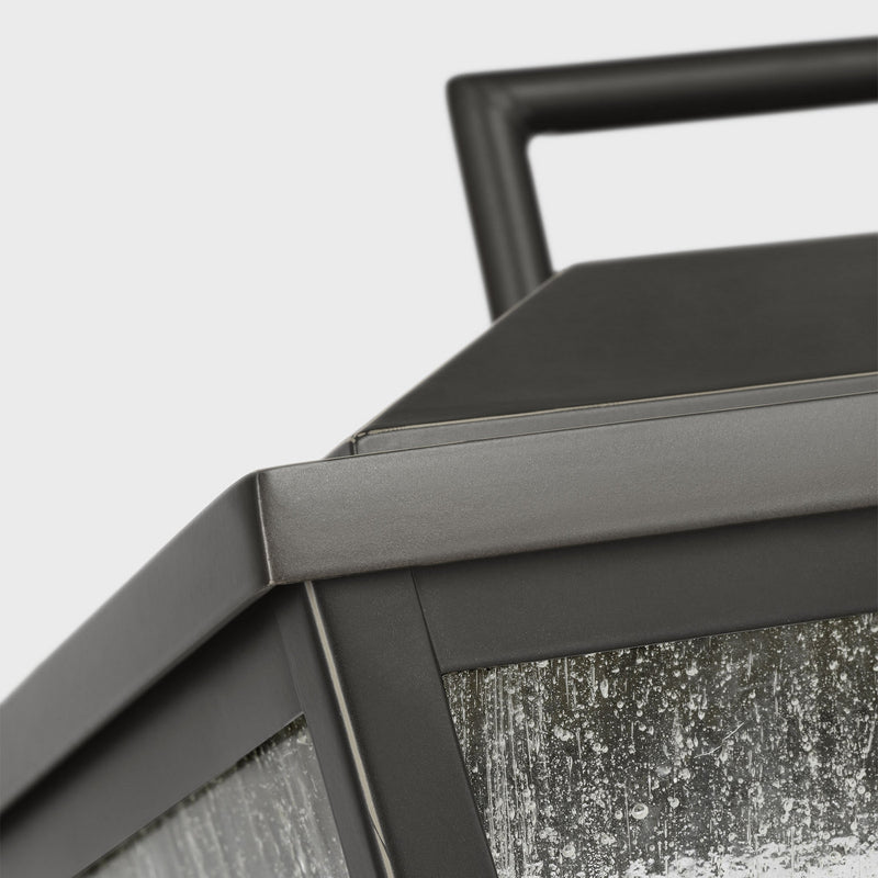 Two Light Post Mount<br /><span style="color:#4AB0CE;">Entrega: 4-10 dias en USA</span><br /><span style="color:#4AB0CE;font-size:60%;">PREGUNTE POR ENTREGA EN PANAMA</span><br />Collection: Kennewick<br />Finish: Antique Bronze