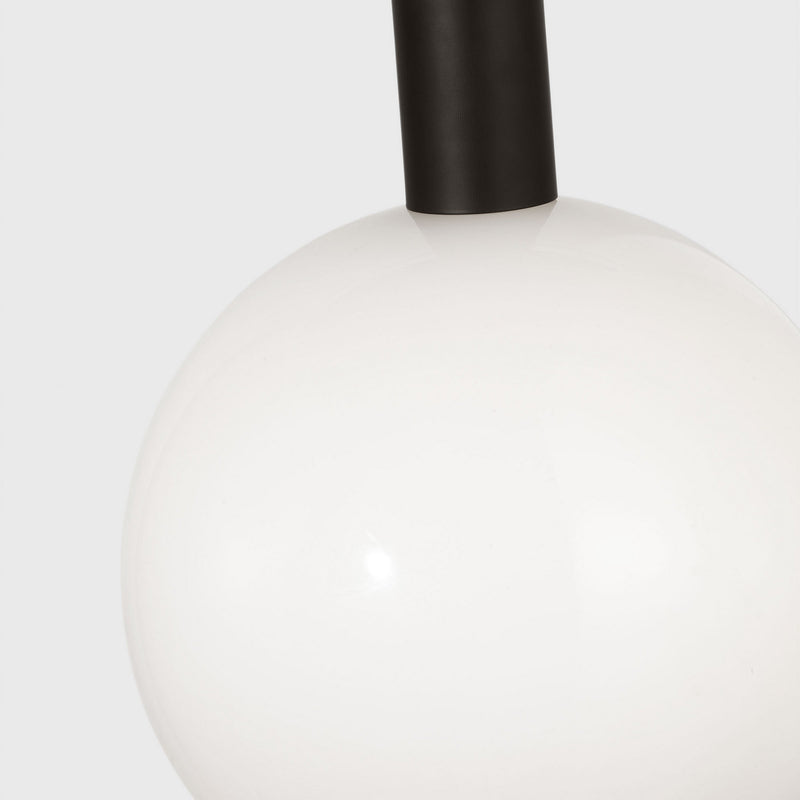 One Light Pendant<br /><span style="color:#4AB0CE;">Entrega: 4-10 dias en USA</span><br /><span style="color:#4AB0CE;font-size:60%;">PREGUNTE POR ENTREGA EN PANAMA</span><br />Collection: Colewood<br />Finish: Midnight Black