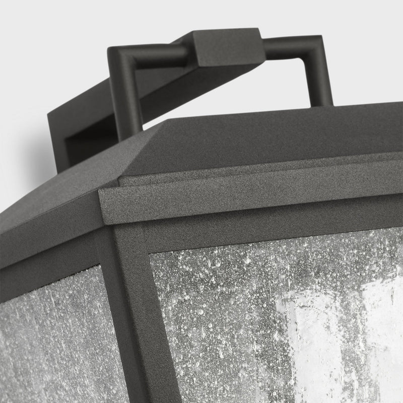 Two Light Wall Lantern<br /><span style="color:#4AB0CE;">Entrega: 4-10 dias en USA</span><br /><span style="color:#4AB0CE;font-size:60%;">PREGUNTE POR ENTREGA EN PANAMA</span><br />Collection: Kennewick<br />Finish: Textured Black