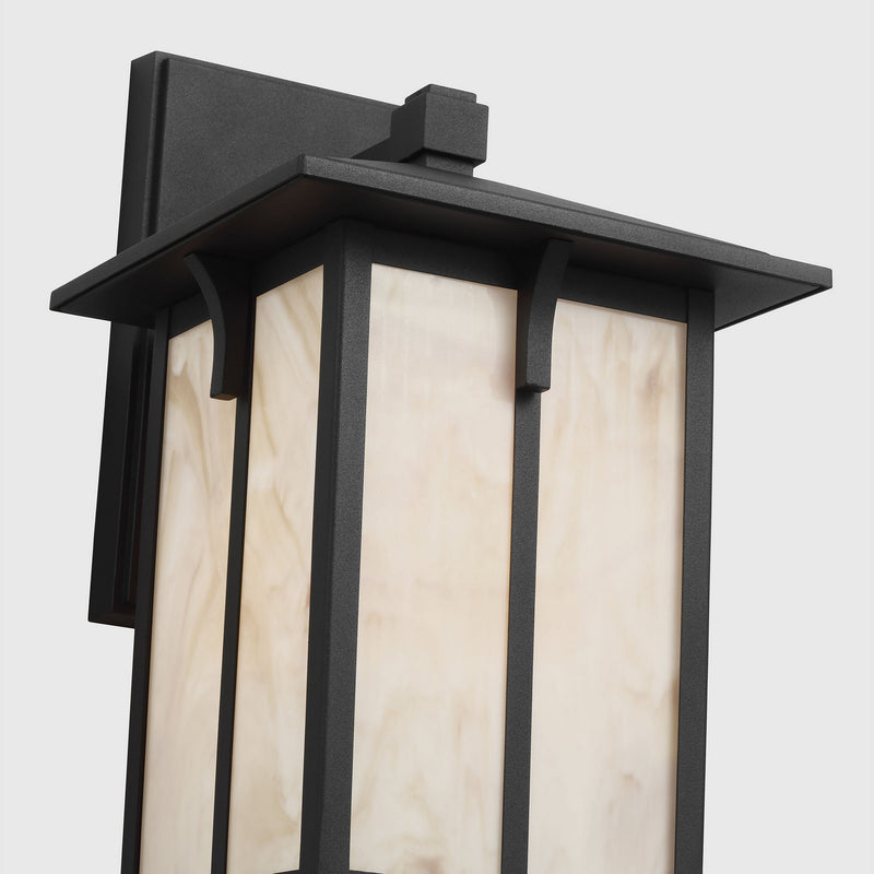 One Light Outdoor Wall Lantern<br /><span style="color:#4AB0CE;">Entrega: 4-10 dias en USA</span><br /><span style="color:#4AB0CE;font-size:60%;">PREGUNTE POR ENTREGA EN PANAMA</span><br />Collection: Tomek<br />Finish: Black