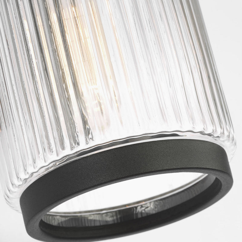 One Light Outdoor Wall Lantern<br /><span style="color:#4AB0CE;">Entrega: 3-4 semanas en USA</span><br /><span style="color:#4AB0CE;font-size:60%;">PREGUNTE POR ENTREGA EN PANAMA</span><br />Collection: Ronde<br />Finish: Textured Black