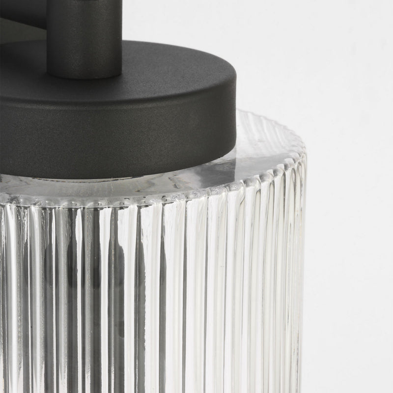 One Light Outdoor Wall Lantern<br /><span style="color:#4AB0CE;">Entrega: 3-4 semanas en USA</span><br /><span style="color:#4AB0CE;font-size:60%;">PREGUNTE POR ENTREGA EN PANAMA</span><br />Collection: Ronde<br />Finish: Textured Black