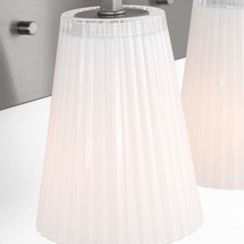 Vanity<br /><span style="color:#4AB0CE;">Entrega: 4-10 dias en USA</span><br /><span style="color:#4AB0CE;font-size:60%;">PREGUNTE POR ENTREGA EN PANAMA</span><br />Collection: Upson<br />Finish: Brushed Nickel