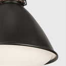 One Light Pendant<br /><span style="color:#4AB0CE;">Entrega: 4-10 dias en USA</span><br /><span style="color:#4AB0CE;font-size:60%;">PREGUNTE POR ENTREGA EN PANAMA</span><br />Collection: Hayward<br />Finish: Aged Iron