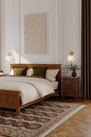 One Light Bath Sconce<br /><span style="color:#4AB0CE;">Entrega: 4-10 dias en USA</span><br /><span style="color:#4AB0CE;font-size:60%;">PREGUNTE POR ENTREGA EN PANAMA</span><br />Collection: Ortesa<br />Finish: Legacy Brass