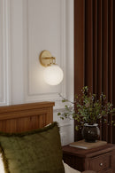 One Light Bath Sconce<br /><span style="color:#4AB0CE;">Entrega: 4-10 dias en USA</span><br /><span style="color:#4AB0CE;font-size:60%;">PREGUNTE POR ENTREGA EN PANAMA</span><br />Collection: Ortesa<br />Finish: Legacy Brass