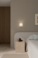 One Light Bath Sconce<br /><span style="color:#4AB0CE;">Entrega: 4-10 dias en USA</span><br /><span style="color:#4AB0CE;font-size:60%;">PREGUNTE POR ENTREGA EN PANAMA</span><br />Collection: Mirelle<br />Finish: Brushed Nickel