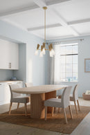 Five Light Chandelier<br /><span style="color:#4AB0CE;">Entrega: 4-10 dias en USA</span><br /><span style="color:#4AB0CE;font-size:60%;">PREGUNTE POR ENTREGA EN PANAMA</span><br />Collection: Vantrel<br />Finish: Legacy Brass