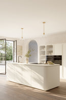 One Light Pendant<br /><span style="color:#4AB0CE;">Entrega: 4-10 dias en USA</span><br /><span style="color:#4AB0CE;font-size:60%;">PREGUNTE POR ENTREGA EN PANAMA</span><br />Collection: Elaris<br />Finish: Legacy Brass