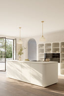 One Light Pendant<br /><span style="color:#4AB0CE;">Entrega: 2-3 semanas en USA</span><br /><span style="color:#4AB0CE;font-size:60%;">PREGUNTE POR ENTREGA EN PANAMA</span><br />Collection: Elaris<br />Finish: Legacy Brass