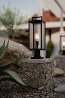 One Light Outdoor Post Mount<br /><span style="color:#4AB0CE;">Entrega: 4-10 dias en USA</span><br /><span style="color:#4AB0CE;font-size:60%;">PREGUNTE POR ENTREGA EN PANAMA</span><br />Collection: Edgewood<br />Finish: Dark Matte Black