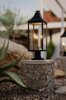 Three Light Outdoor Post Lantern<br /><span style="color:#4AB0CE;">Entrega: 4-10 dias en USA</span><br /><span style="color:#4AB0CE;font-size:60%;">PREGUNTE POR ENTREGA EN PANAMA</span><br />Collection: Hurstborne<br />Finish: Dark Matte Black