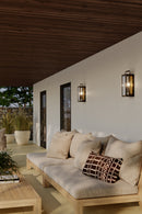 Two Light Outdoor Wall Sconce<br /><span style="color:#4AB0CE;">Entrega: 4-10 dias en USA</span><br /><span style="color:#4AB0CE;font-size:60%;">PREGUNTE POR ENTREGA EN PANAMA</span><br />Collection: Aberdeen<br />Finish: Sand Coal Black