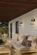One Light Outdoor Wall Sconce<br /><span style="color:#4AB0CE;">Entrega: 4-10 dias en USA</span><br /><span style="color:#4AB0CE;font-size:60%;">PREGUNTE POR ENTREGA EN PANAMA</span><br />Collection: Calen<br />Finish: Dark Matte Black