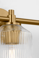 Three Light Bath<br /><span style="color:#4AB0CE;">Entrega: 4-10 dias en USA</span><br /><span style="color:#4AB0CE;font-size:60%;">PREGUNTE POR ENTREGA EN PANAMA</span><br />Collection: Barstow<br />Finish: Burnished Brass | Burnished Brass