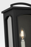 One Light Wall Lantern<br /><span style="color:#4AB0CE;">Entrega: 4-10 dias en USA</span><br /><span style="color:#4AB0CE;font-size:60%;">PREGUNTE POR ENTREGA EN PANAMA</span><br />Collection: Modesto<br />Finish: Textured Black | Textured Black
