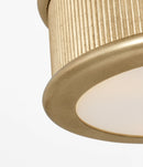 Three Light Flush Mount<br /><span style="color:#4AB0CE;">Entrega: 4-10 dias en USA</span><br /><span style="color:#4AB0CE;font-size:60%;">PREGUNTE POR ENTREGA EN PANAMA</span><br />Collection: Ritz<br />Finish: Gild/Gild