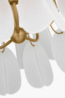 Five Light Chandelier<br /><span style="color:#4AB0CE;">Entrega: 4-10 dias en USA</span><br /><span style="color:#4AB0CE;font-size:60%;">PREGUNTE POR ENTREGA EN PANAMA</span><br />Collection: Chloe<br />Finish: Burnished Brass | Burnished Brass