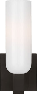 One Light Bath<br /><span style="color:#4AB0CE;">Entrega: 4-10 dias en USA</span><br /><span style="color:#4AB0CE;font-size:60%;">PREGUNTE POR ENTREGA EN PANAMA</span><br />Collection: Maroux<br />Finish: Aged Iron | Aged Iron