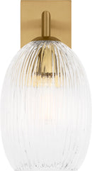 One Light Wall Sconce<br /><span style="color:#4AB0CE;">Entrega: 4-10 dias en USA</span><br /><span style="color:#4AB0CE;font-size:60%;">PREGUNTE POR ENTREGA EN PANAMA</span><br />Collection: Serafina<br />Finish: Burnished Brass | Burnished Brass