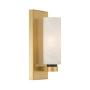 One Light Wall Sconce<br /><span style="color:#4AB0CE;">Entrega: 4-10 dias en USA</span><br /><span style="color:#4AB0CE;font-size:60%;">PREGUNTE POR ENTREGA EN PANAMA</span><br />Collection: Wexmere<br />Finish: Legacy Brass