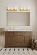 Three Light Vanity<br /><span style="color:#4AB0CE;">Entrega: 4-10 dias en USA</span><br /><span style="color:#4AB0CE;font-size:60%;">PREGUNTE POR ENTREGA EN PANAMA</span><br />Collection: Wexmere<br />Finish: Legacy Brass